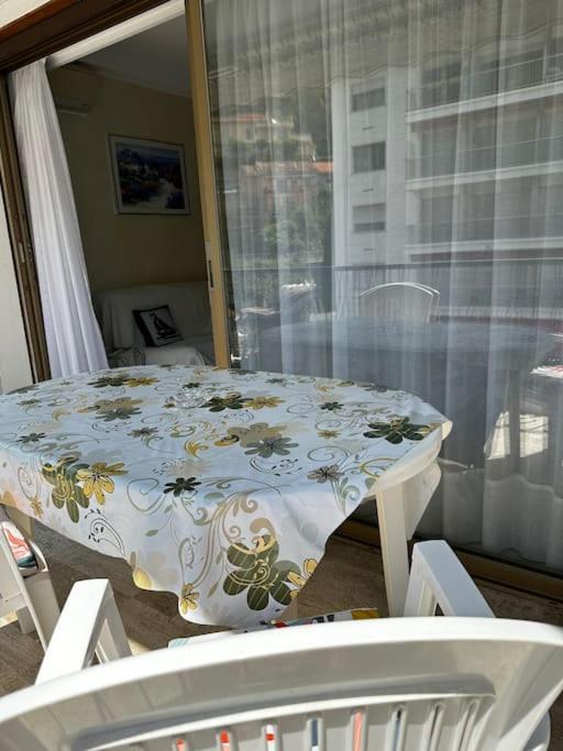 Residence Mona Lisa Bord De Mer مينتون المظهر الخارجي الصورة